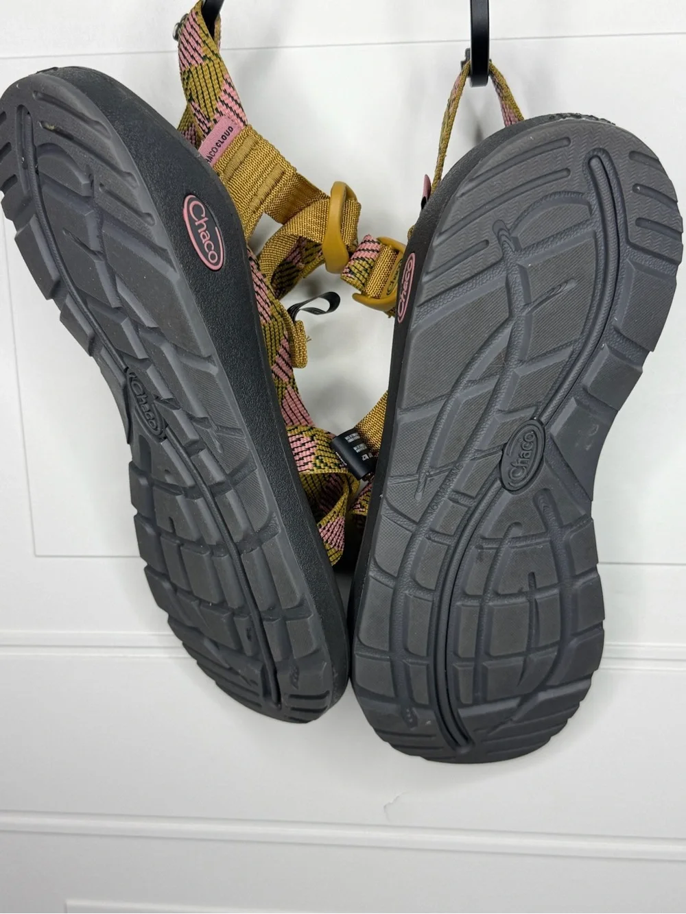 Chaco Women's Sport Sandal in Pink and Bronze size 11
